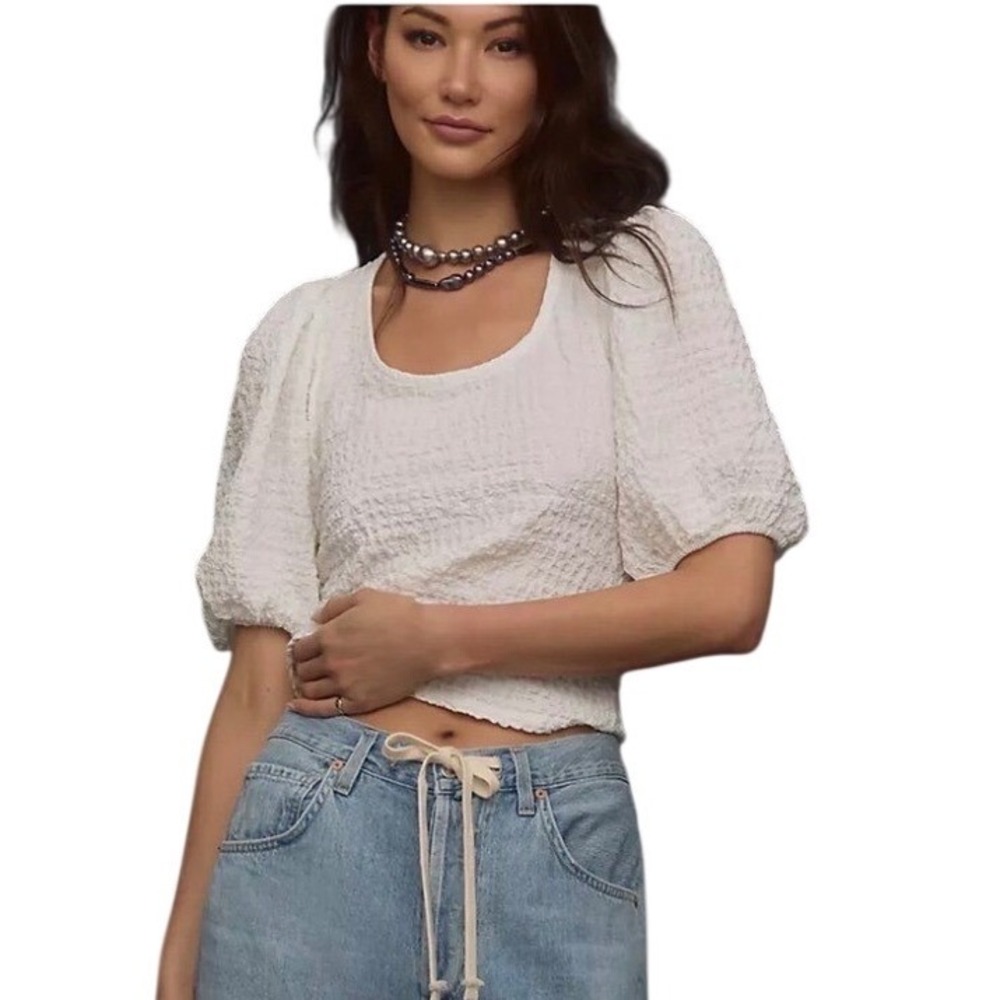 Anthropologie White Textured Puckered Puff Sleeve Scoop Neck Top Size M